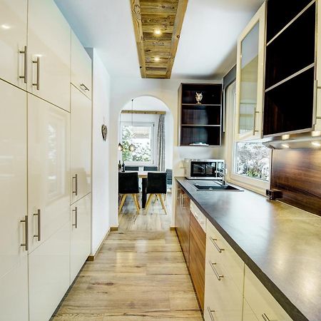 Chalet Sabrina Mit Aussenpool Im Sommer كابرون المظهر الخارجي الصورة