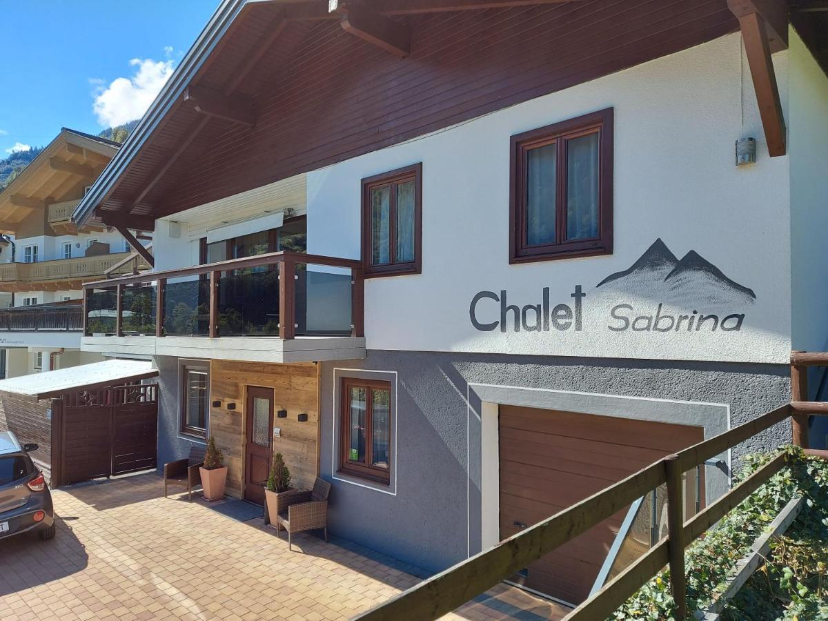 Chalet Sabrina Mit Aussenpool Im Sommer كابرون المظهر الخارجي الصورة