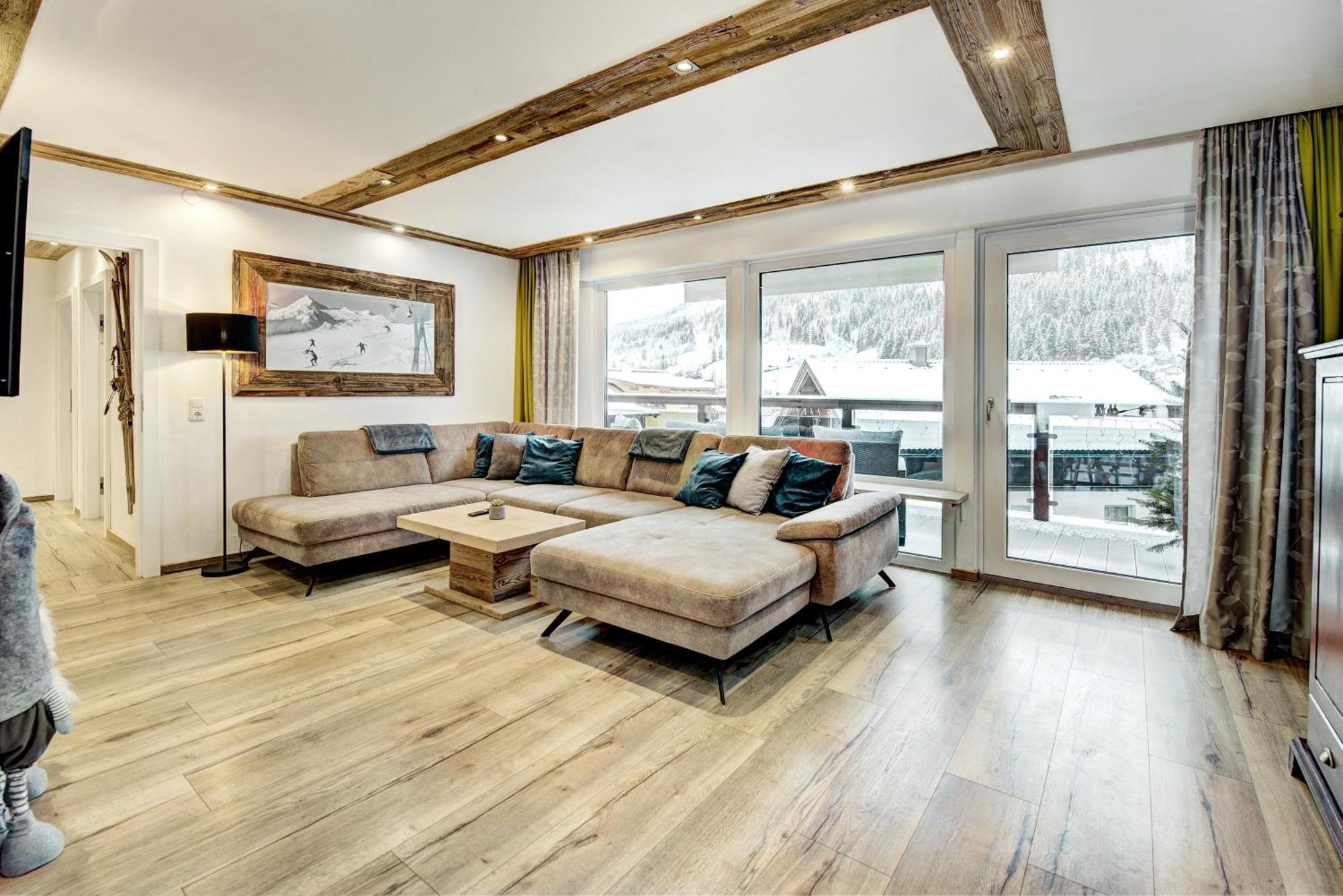 Chalet Sabrina Mit Aussenpool Im Sommer كابرون المظهر الخارجي الصورة